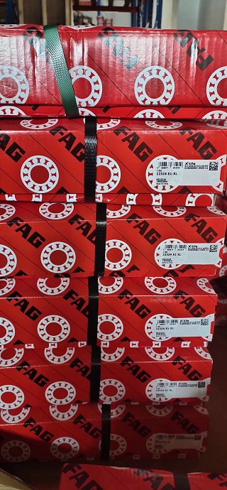 Roller bearings